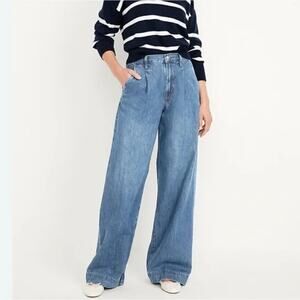NWT Old Navy Extra High-Rise Baggy Wide-Leg Pleated Trouser Jeans Sz 12 34x30